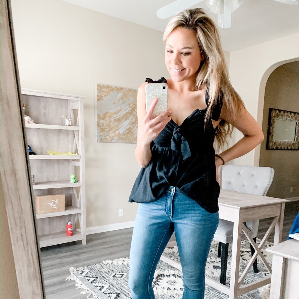 Cute black boutique top